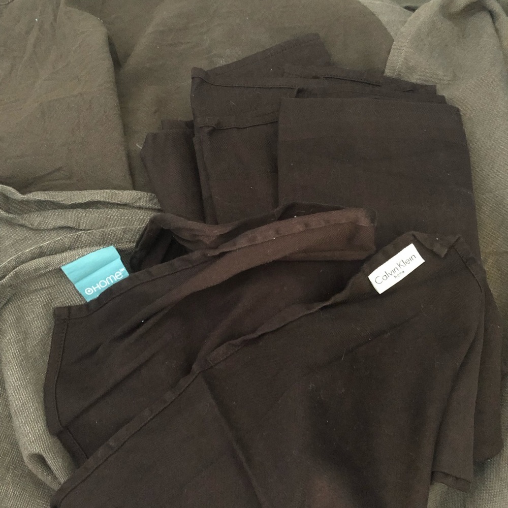 2 for $20 Bundle- Brown Tablecloth and 6 Napkins
